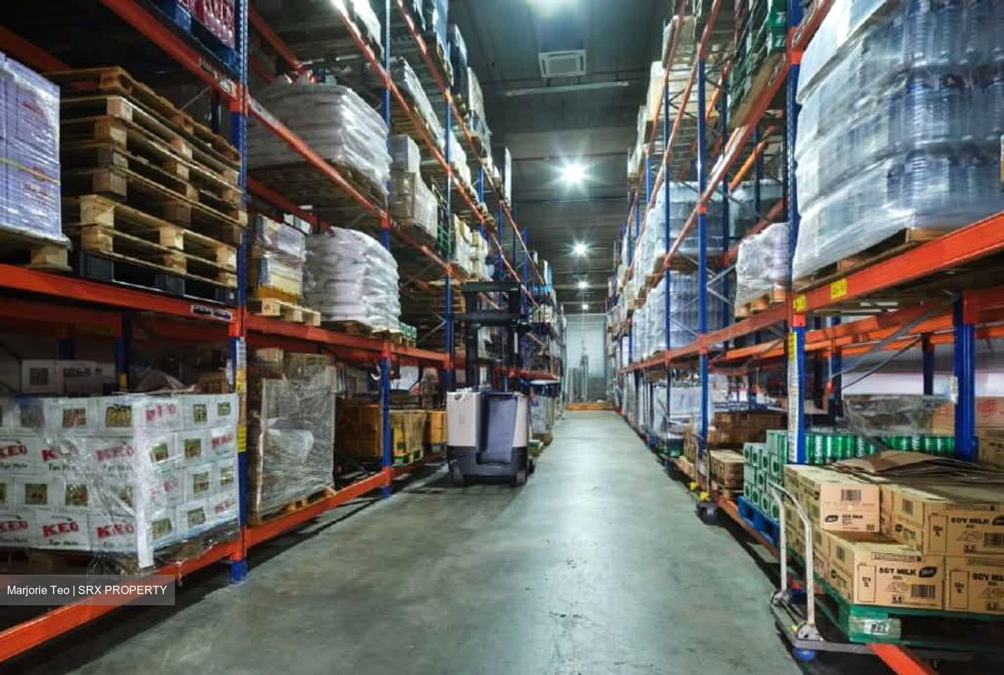 Chin Bee Avenue (D22), Warehouse #638721591